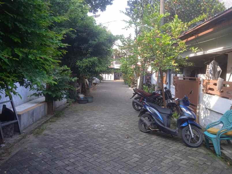 dijual rumah komplek pinang indah