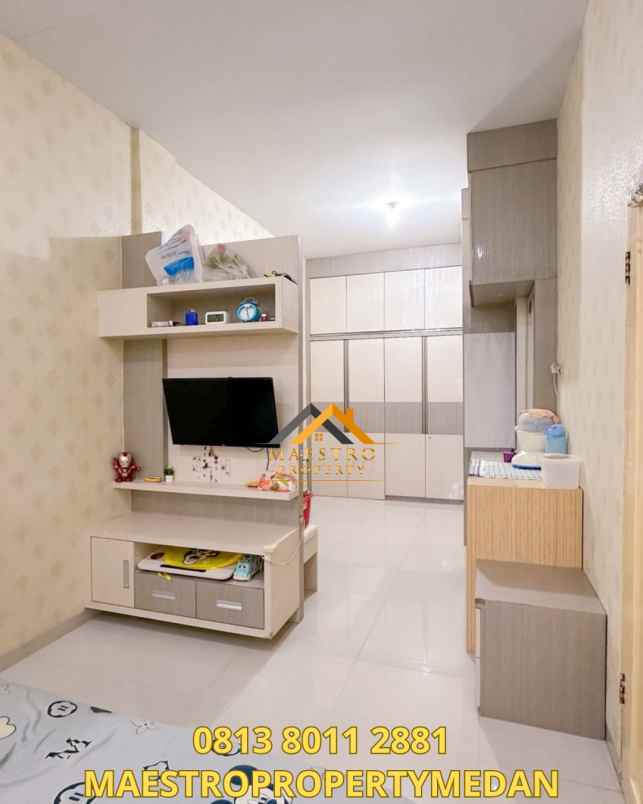 dijual rumah komplek sunggal center