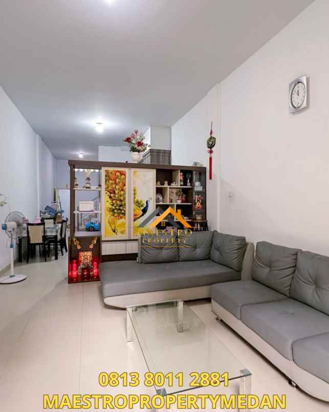 dijual rumah komplek sunggal center