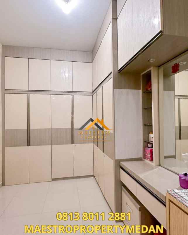 dijual rumah komplek sunggal center