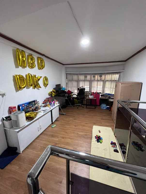 dijual rumah komplek ujungberung indah