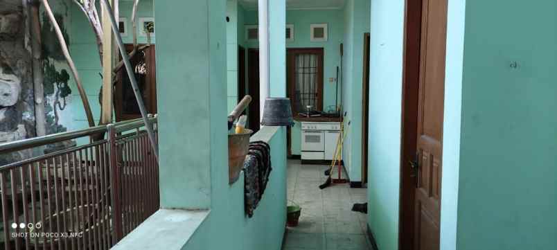 dijual rumah kutisari selatan