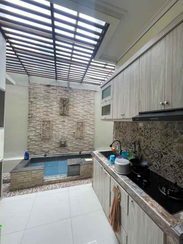 dijual rumah leuwimanggung depok