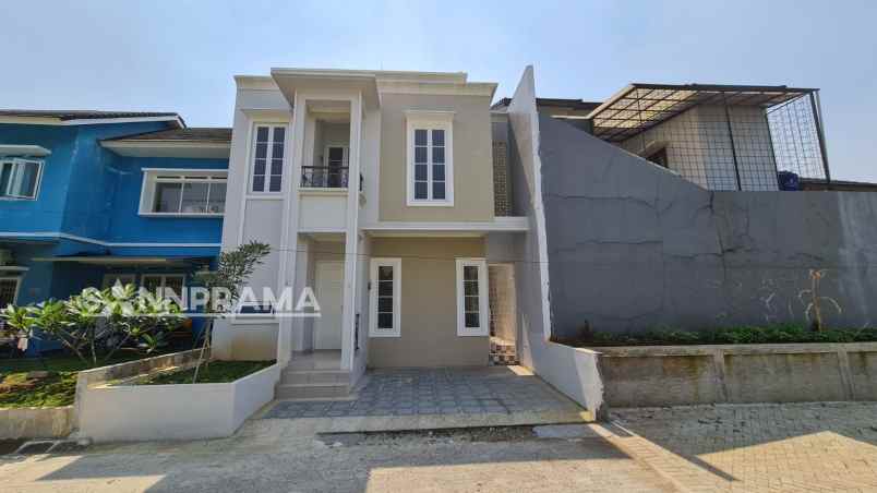 Rumah Siap Huni 2 Lantai Murah Row Jalan Luas Dilimodepok