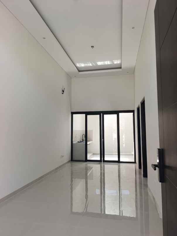 dijual rumah lokasi proyek jl kendedes