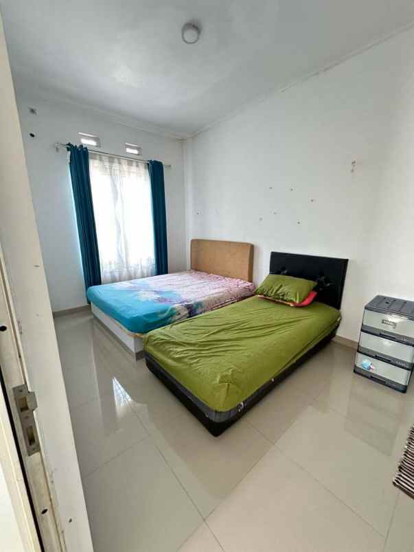 dijual rumah luas di cluster cigadung dago bandung