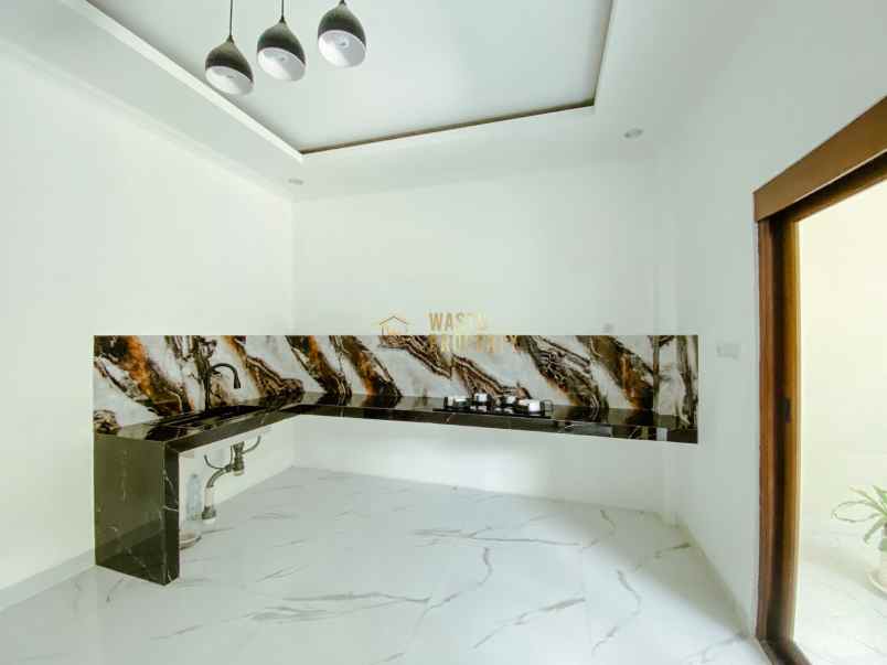 dijual rumah maguwoharjo sleman