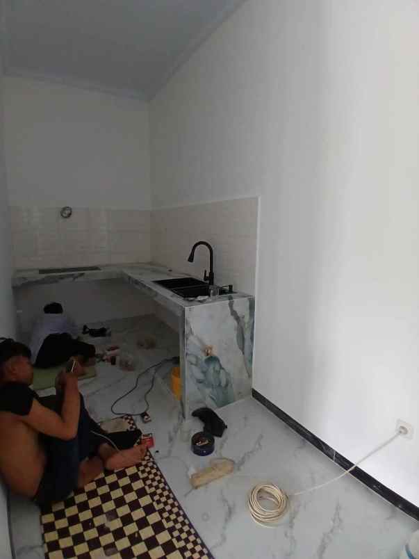 dijual rumah mampang indah 1