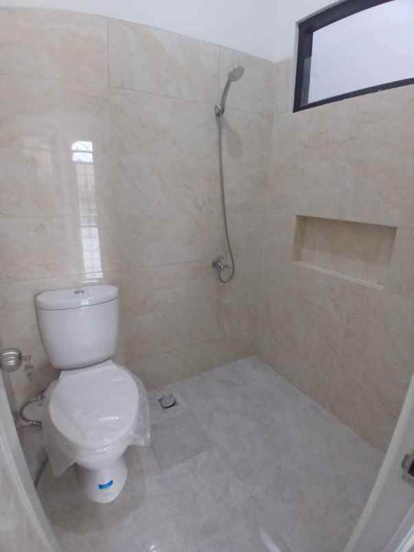 dijual rumah mampang indah 1