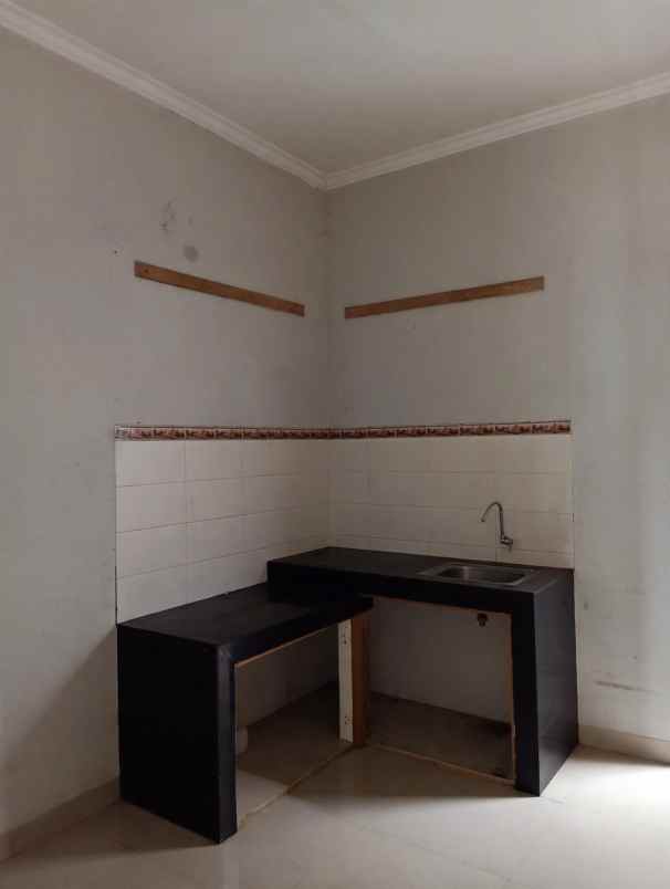 dijual rumah mampang pancoran mas depok