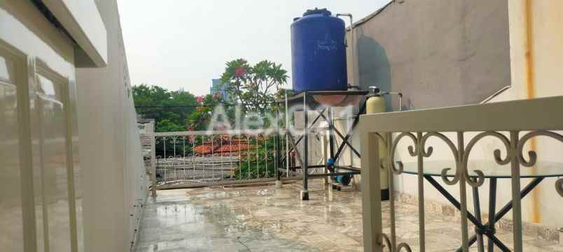 dijual rumah mampang prapatan