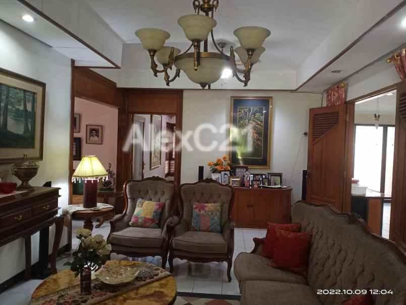 dijual rumah mampang prapatan