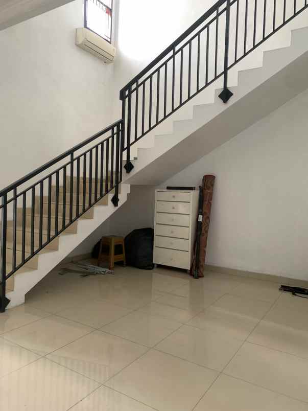 dijual rumah manggarai selatan tebet