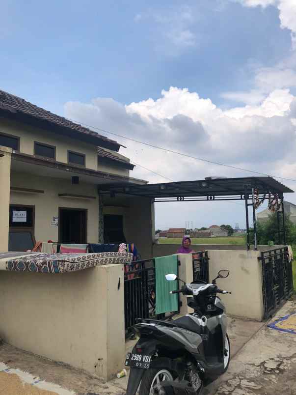 dijual rumah margahayu tengah