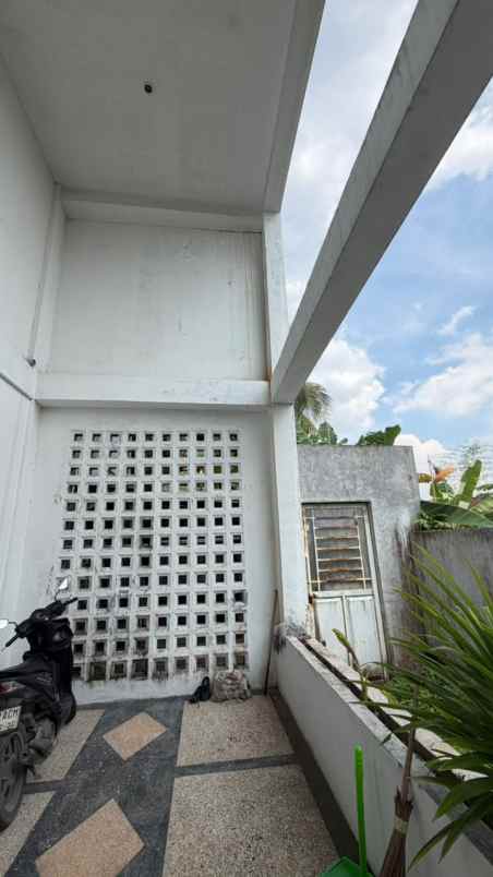dijual rumah marpoyan damai pekanbaru riau