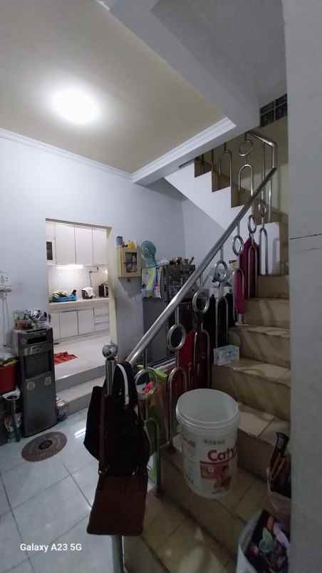 dijual rumah matraman palmeriam