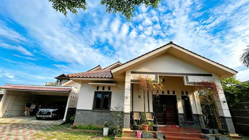 dijual rumah medan satria