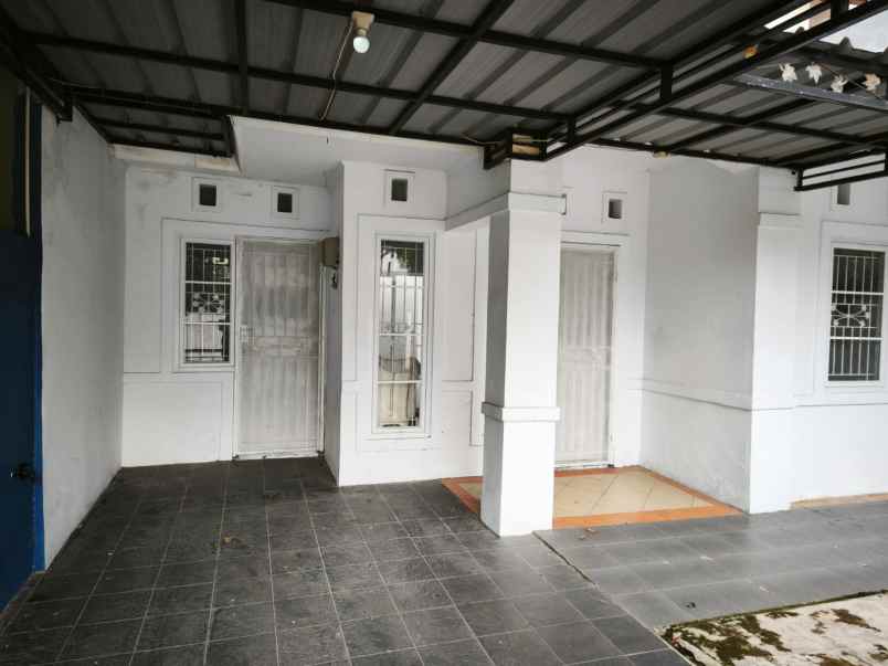 dijual rumah metland menteng