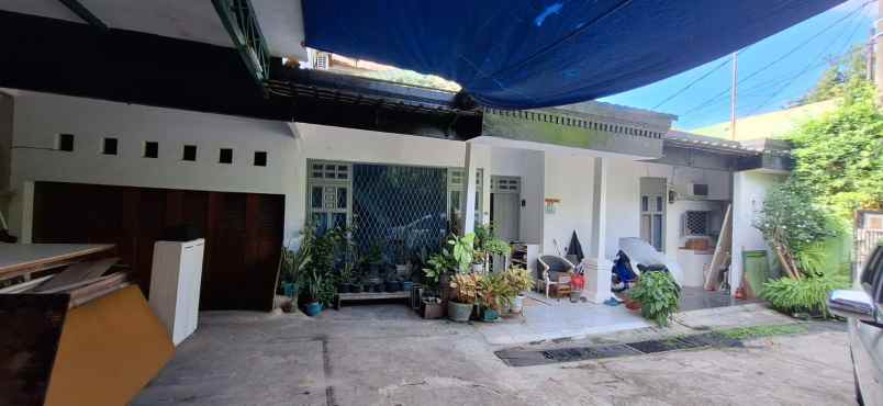 dijual rumah metland menteng
