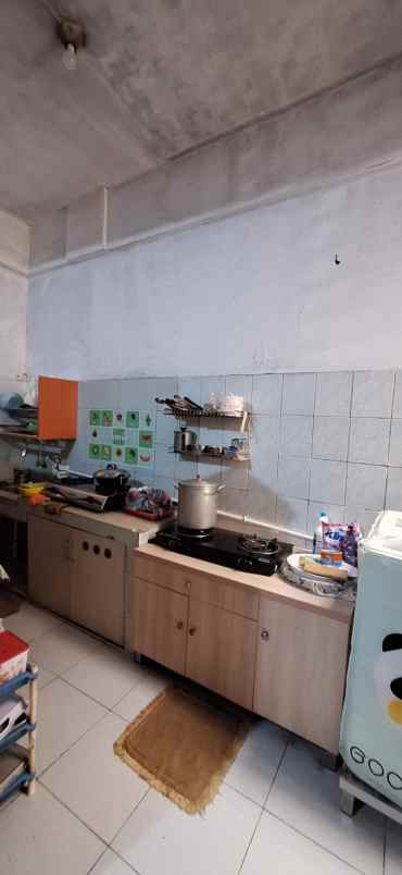 dijual rumah metland menteng