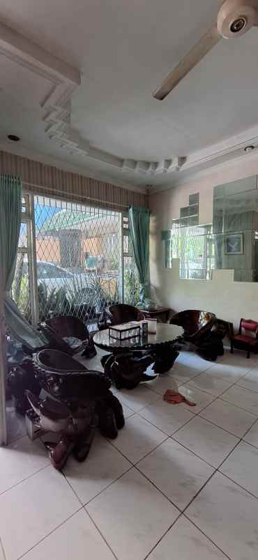 dijual rumah metland menteng