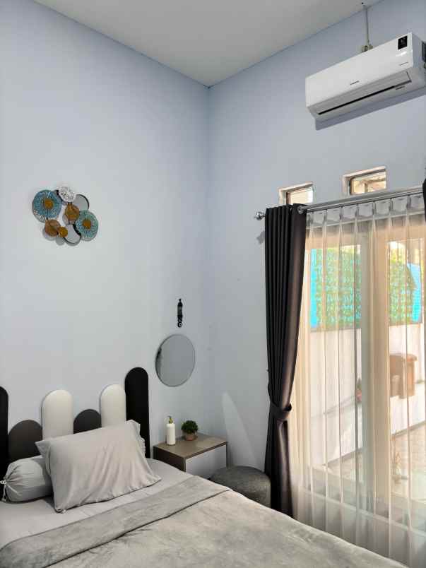 dijual rumah mewah permata jingga malang