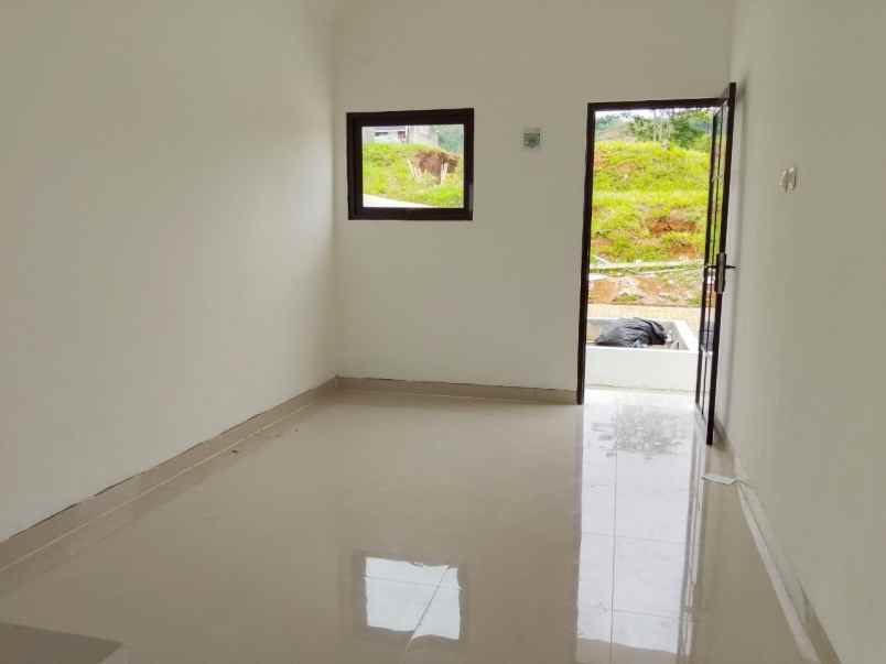dijual rumah minimalis kota bandung