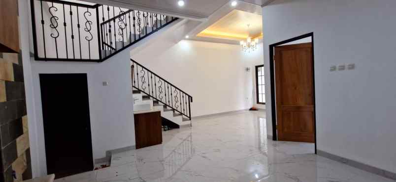 dijual rumah moh kahfi 2