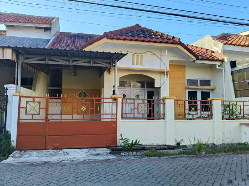 dijual rumah mulyosari mas
