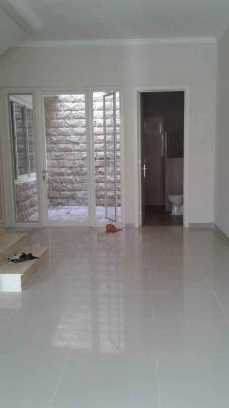 dijual rumah mulyosari surabaya timur
