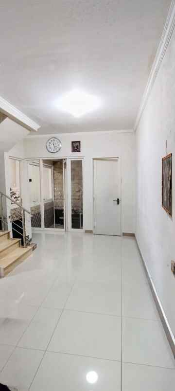 dijual rumah mulyosari surabaya timur