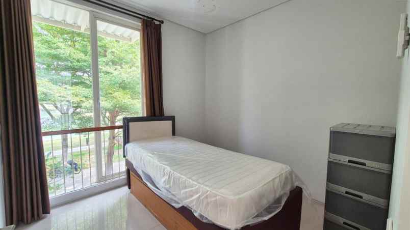 dijual rumah northwest park