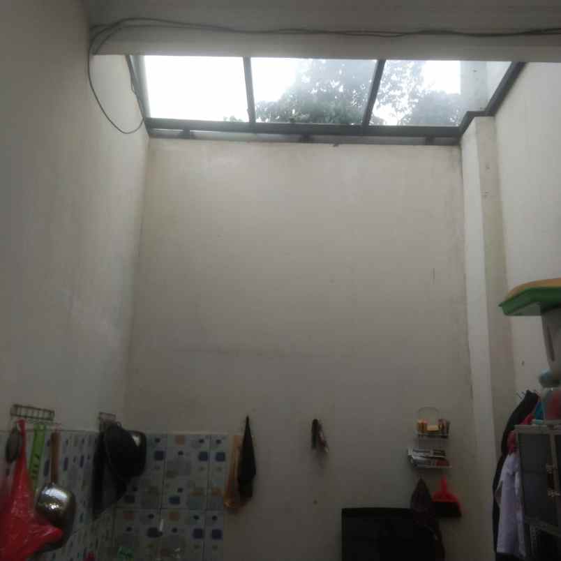 dijual rumah oma regency cimanggis