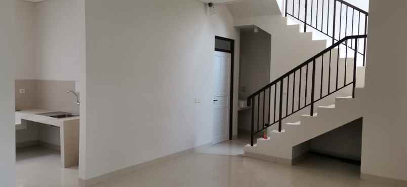 dijual rumah pagedangan