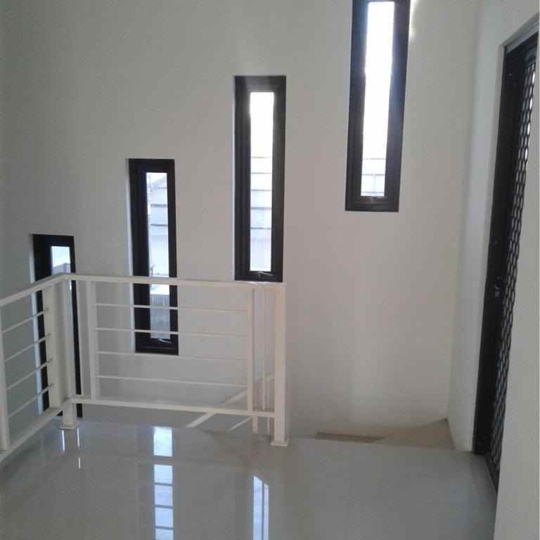 dijual rumah palm oasis
