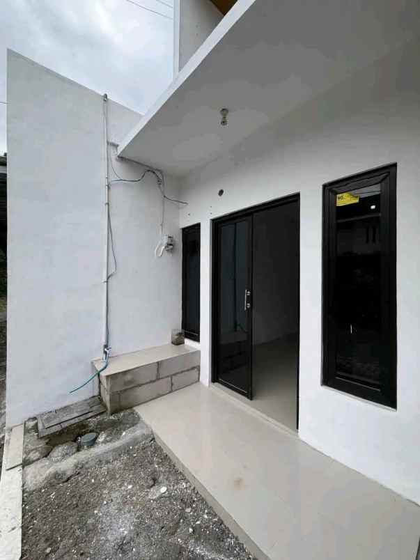 dijual rumah pamela 7