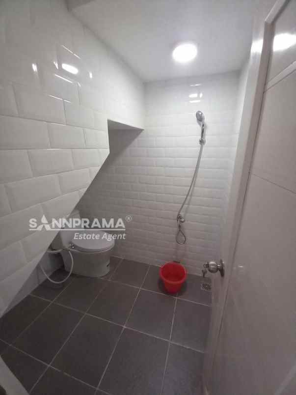 dijual rumah pamulang tangerang selatan