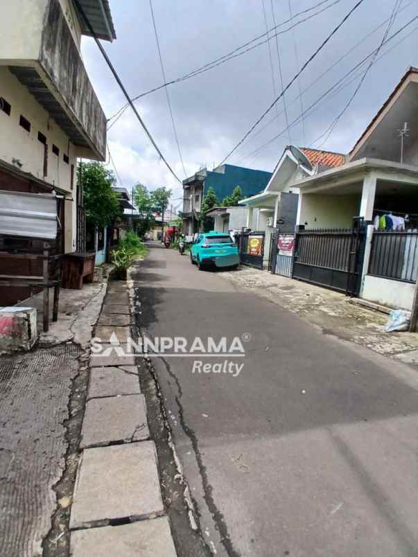 dijual rumah pancoran mas