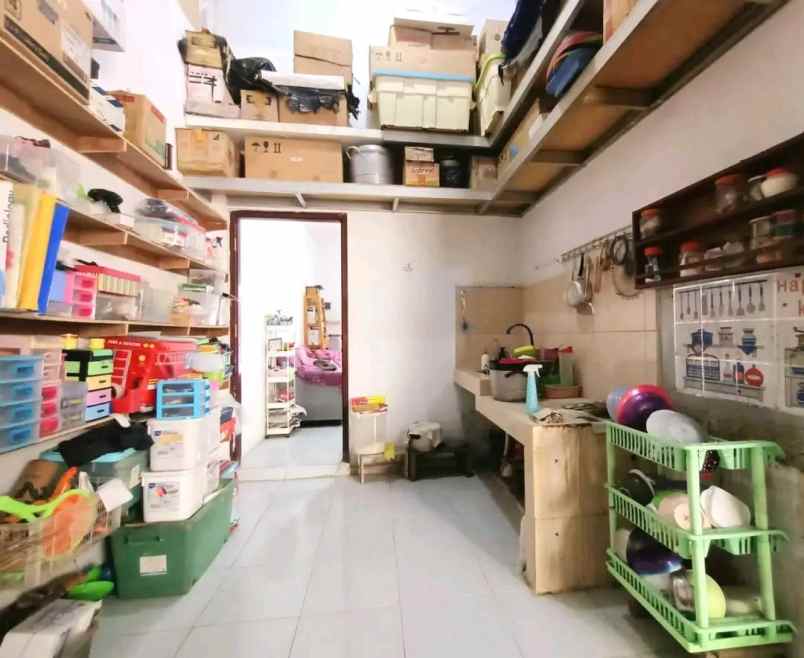 dijual rumah pasar ngino