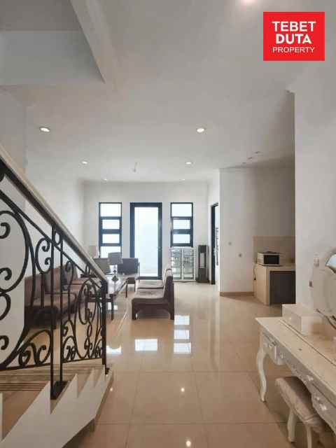 dijual rumah pejaten barat