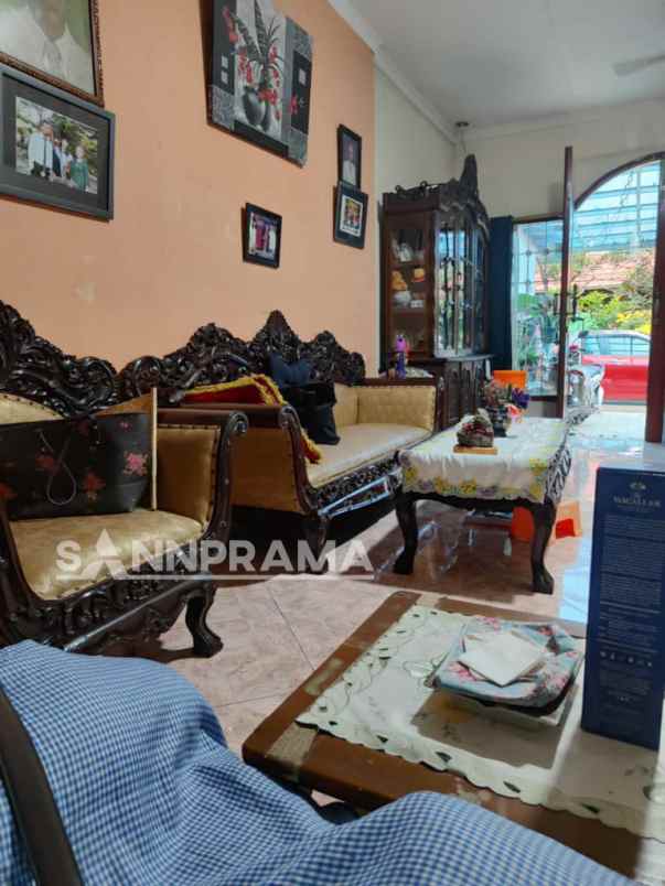 dijual rumah pekayon jaya