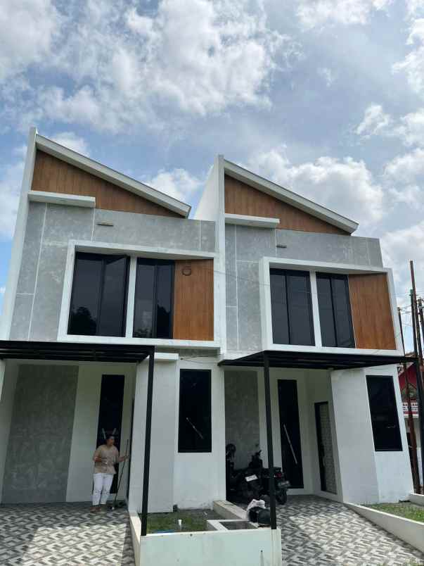 dijual rumah pekiringan