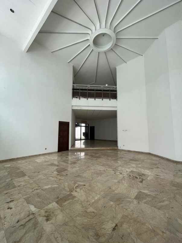 dijual rumah pela mampang kec mampang