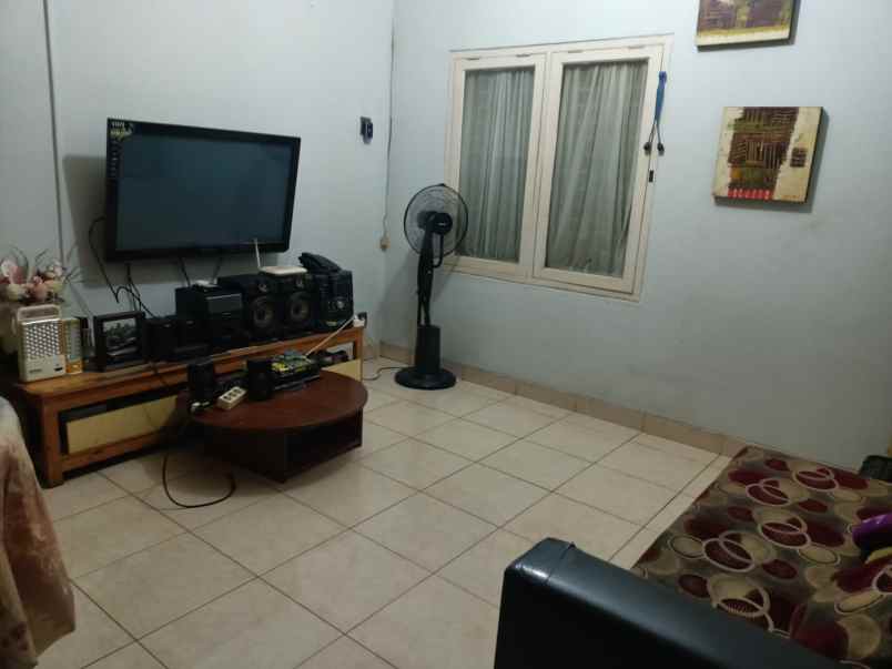 dijual rumah peninggalan