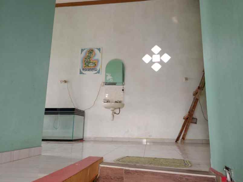 dijual rumah perum banjarsari asri