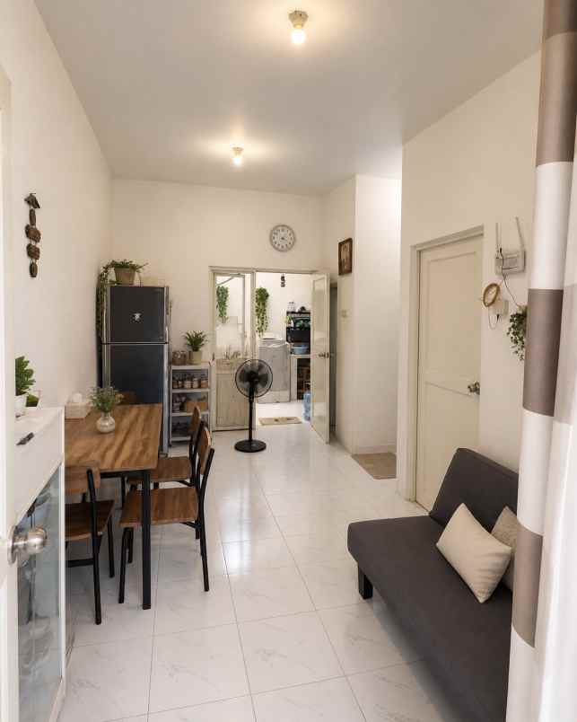 dijual rumah perumahan green mansion