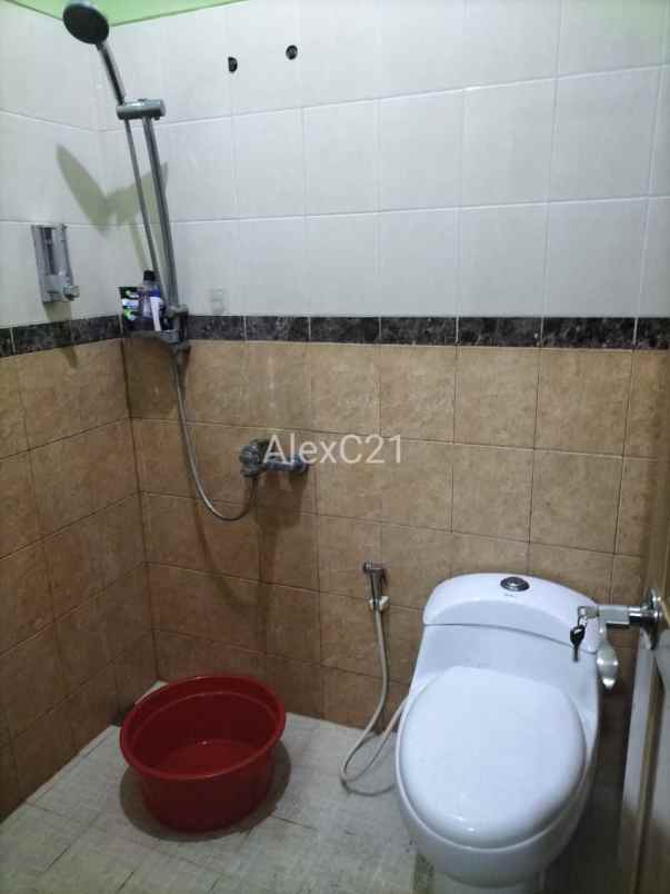 dijual rumah perumahan kimia farma