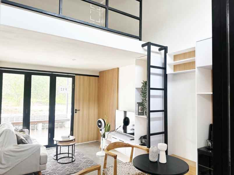 dijual rumah perumahan villa elawana