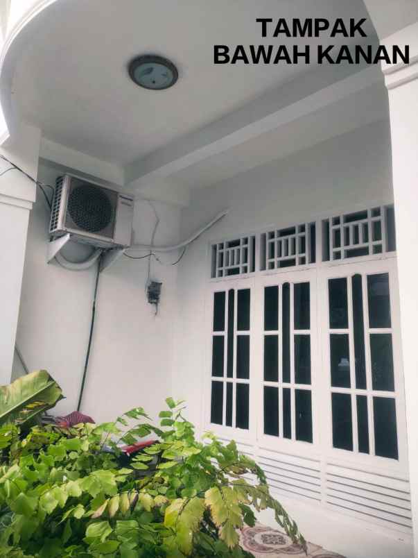 dijual rumah perumnas 1
