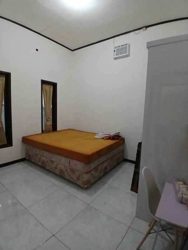 dijual rumah perumnas beji